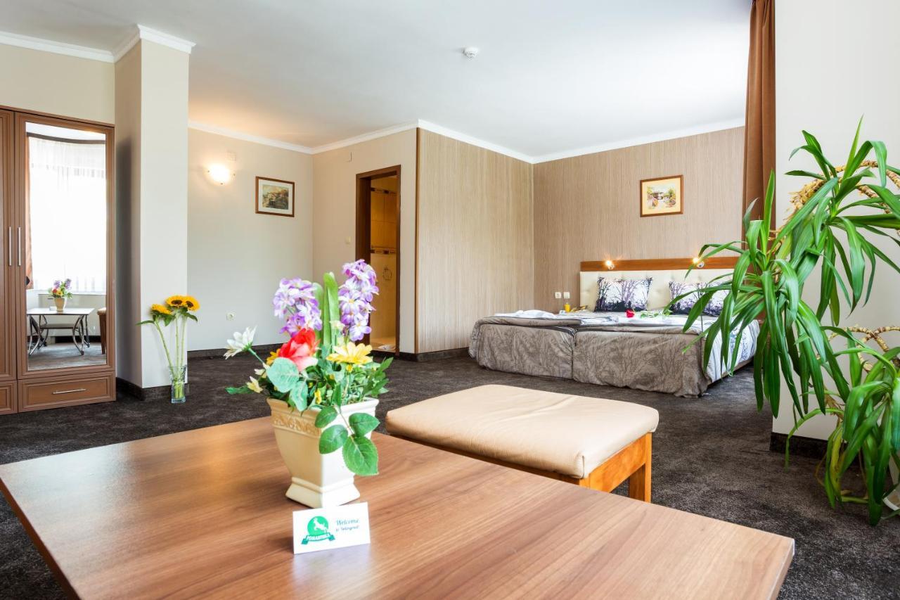 Hotel Romantika Velingrad Exteriör bild